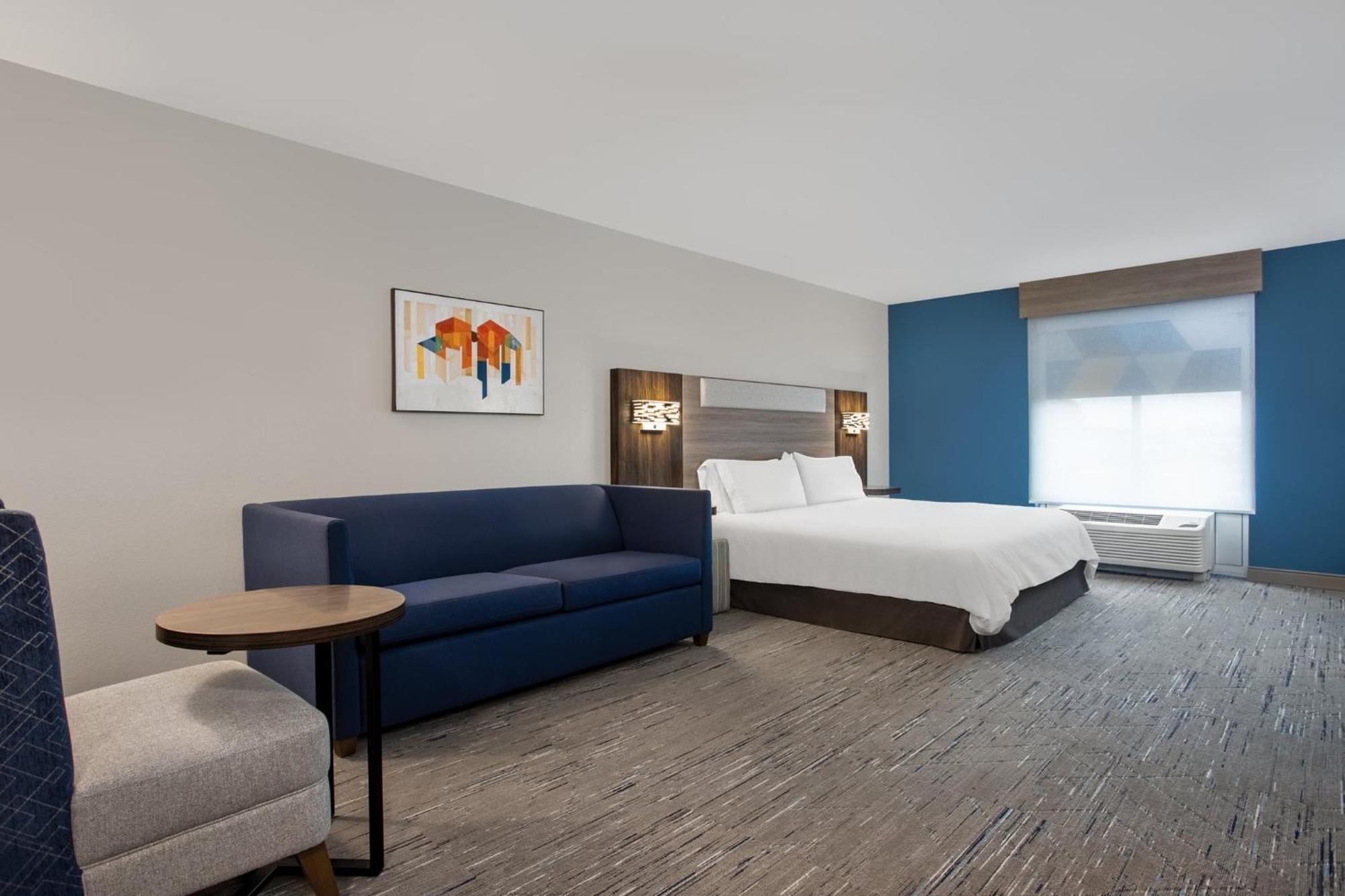 Holiday Inn Express Hotel & Suites Terre Haute By Ihg Exterior photo