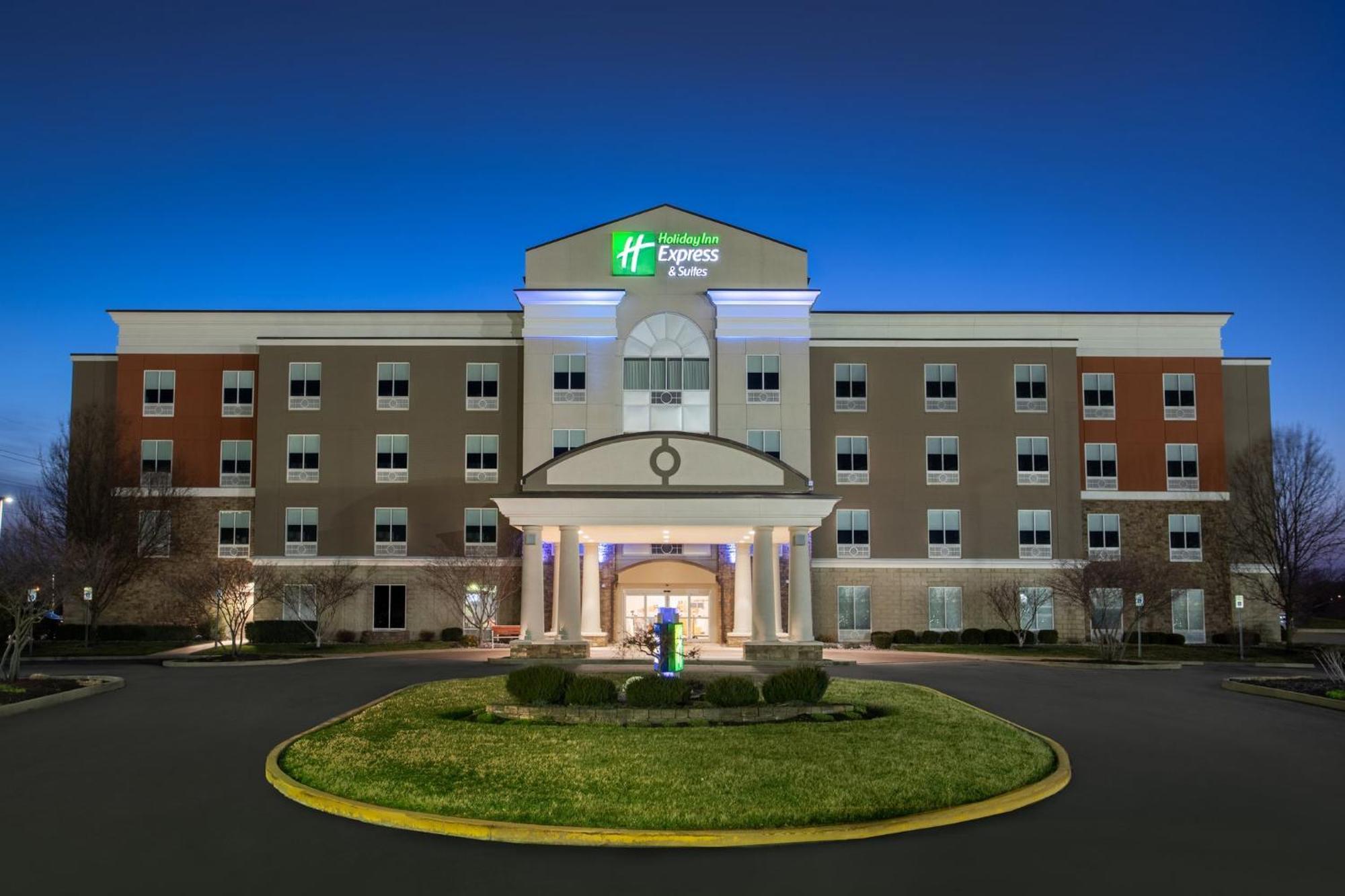 Holiday Inn Express Hotel & Suites Terre Haute By Ihg Exterior photo